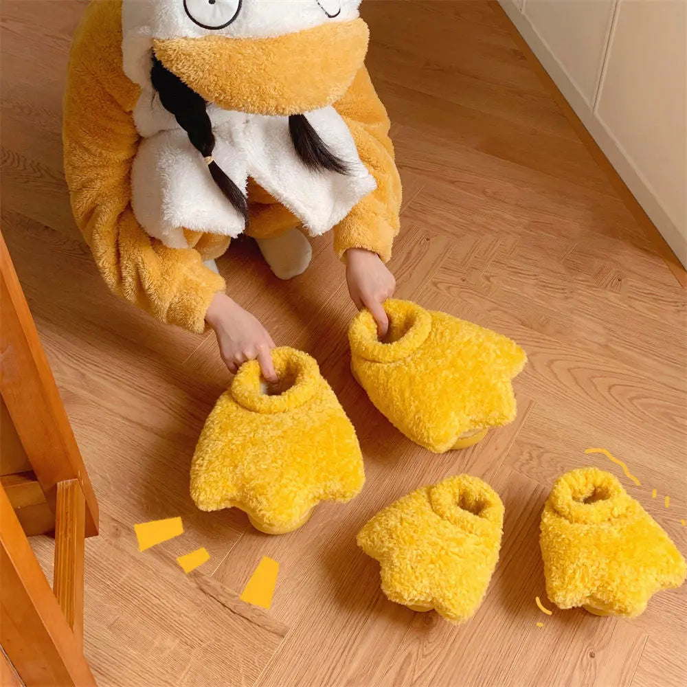 CozzyZoo | Cute Duck Plush Winter Slippers - Warm Cartoon Slippers 🐤 ZooSlippers