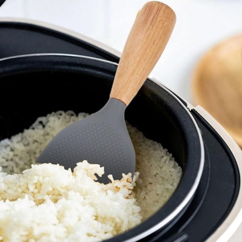 Non-Stick Cooking Flipper