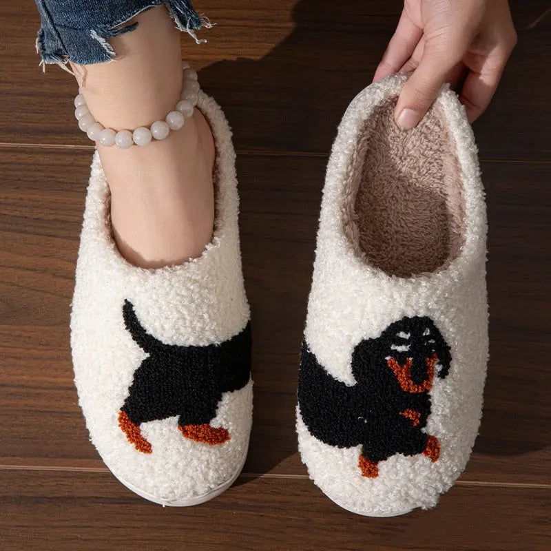 CozzyZoo | Cartoon Teddy Plush Slippers - Warm Cotton Slippers for Home 🐾 ZooSlippers