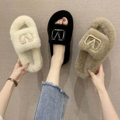 CozzyZoo | Plush Plus-Size Slippers with Chic Metal Accent - Comfortable Wide Slippers ✨ ZooSlippers